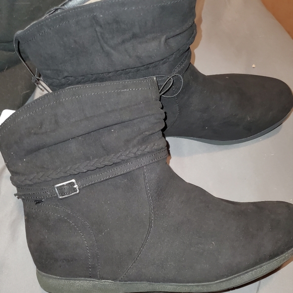 Booties - Picture 2 of 3